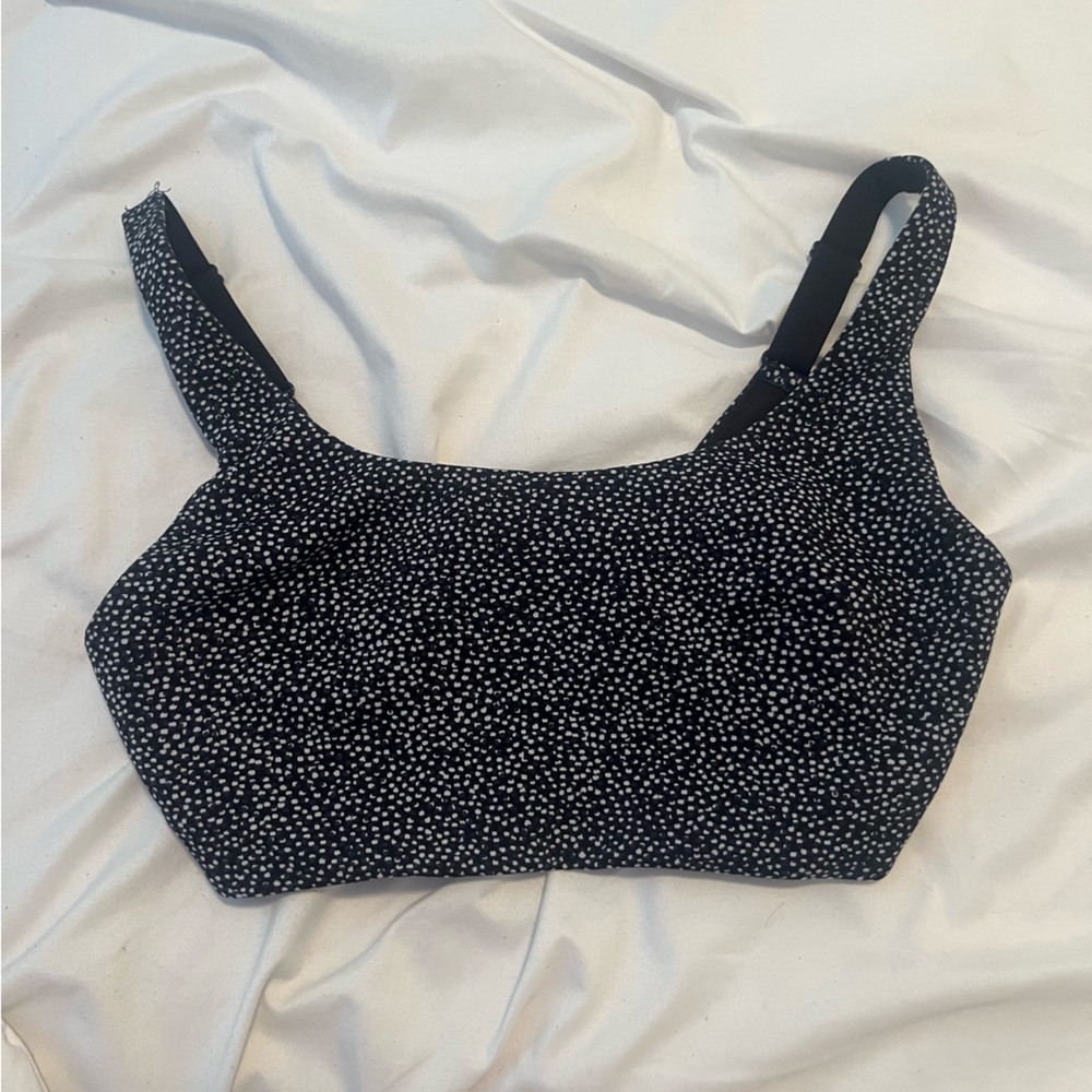 lululemon in alignment straight strap bra